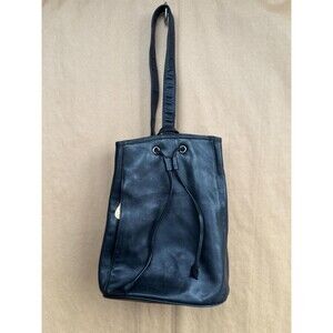 Vintage Leather Company Black Backpack - Liz Claiborne - Sling - 1990s - Y2K